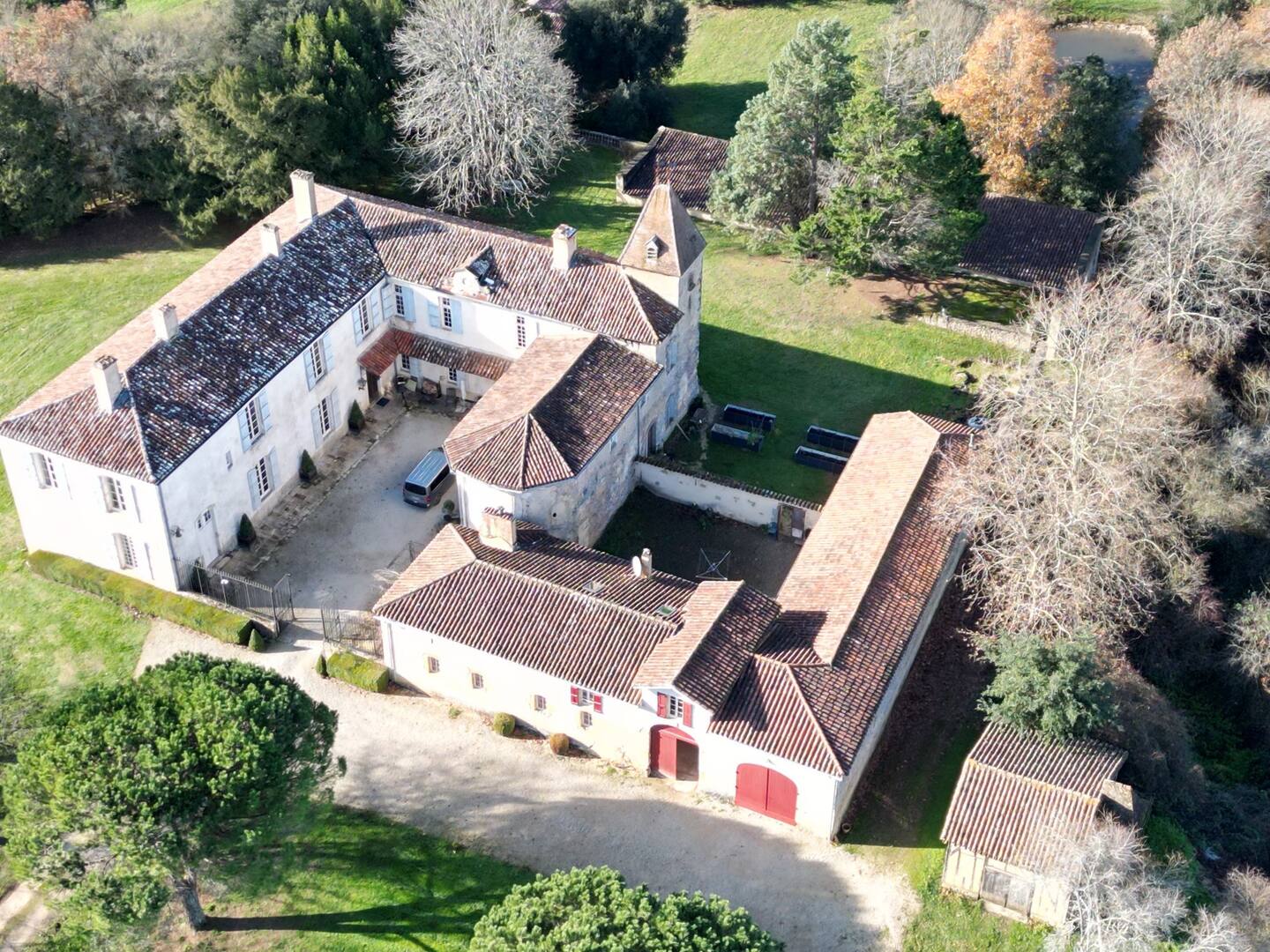 Château de Séailles gîte interior